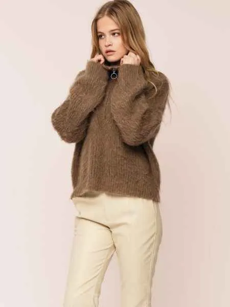 Florie Brushed Zip Knit