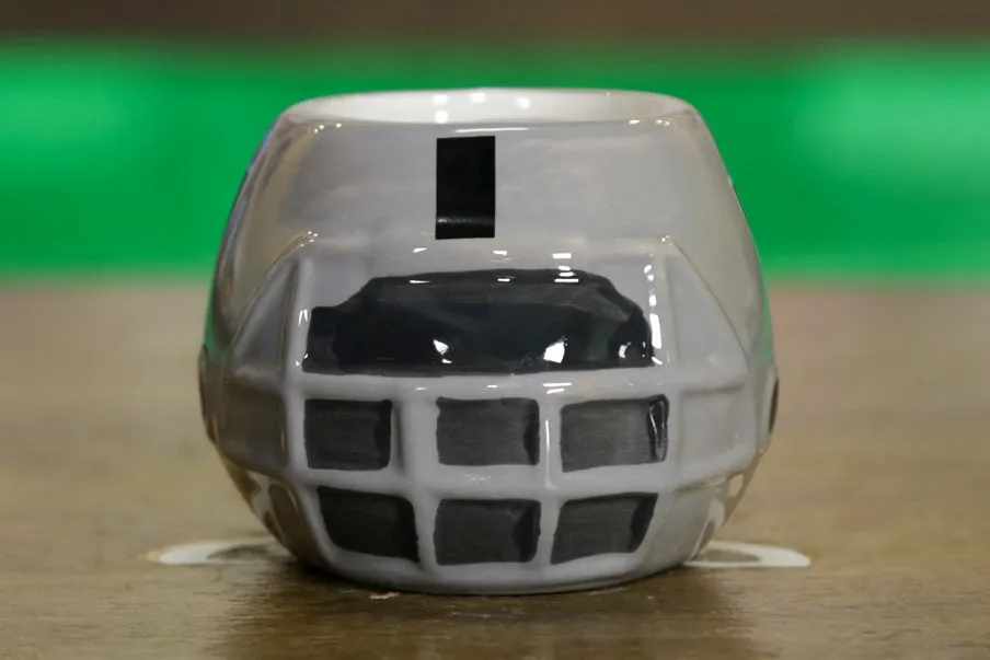 Las Vegas Raiders - Ceramic Helmet Caddy